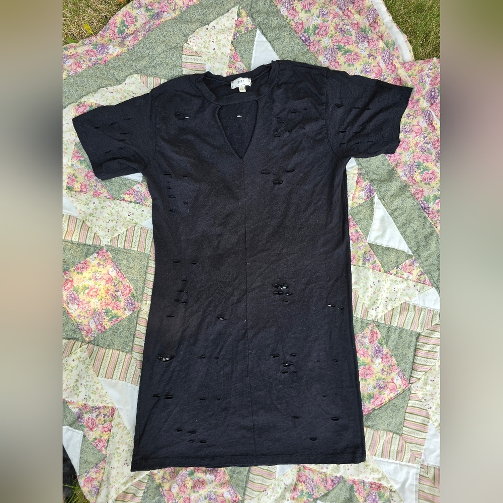 NYTT holy dress